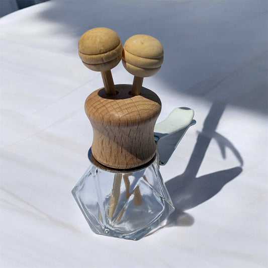 Oil  and Oil Diffuser Two Reed Clip